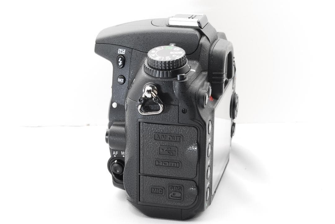 シャッター数6929回 Nikon D7000 一眼レフカメラ ダブルレンズ