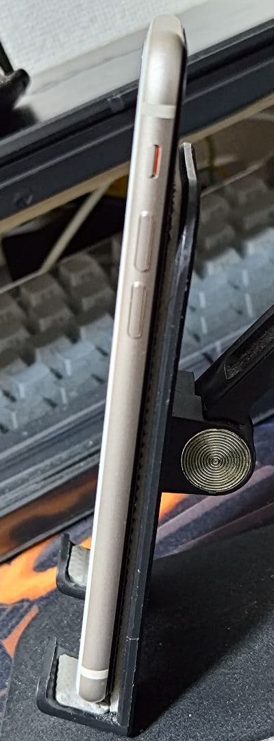 スマートフォン本体 Apple iPhone SE3
