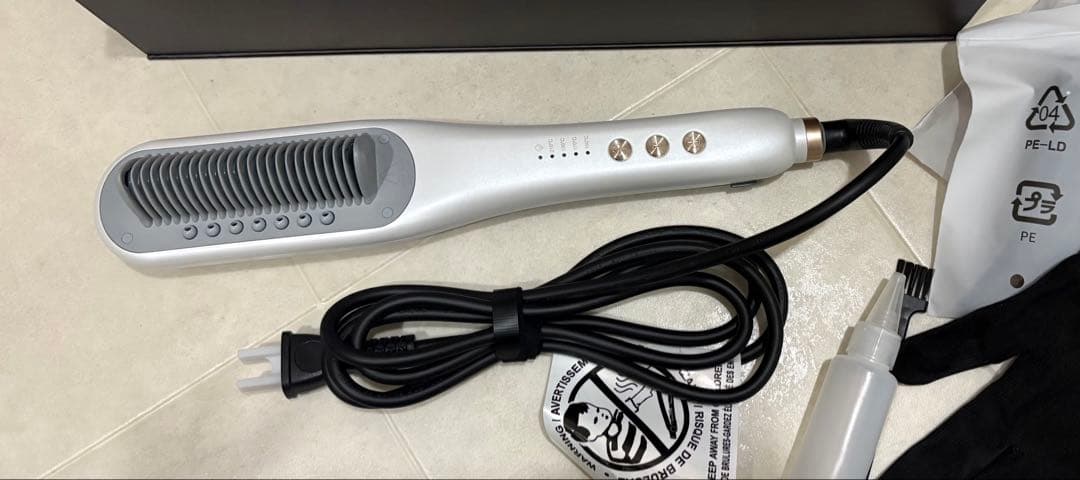 WAVYTALK PRO スチームヘアアイロン　ホワイト