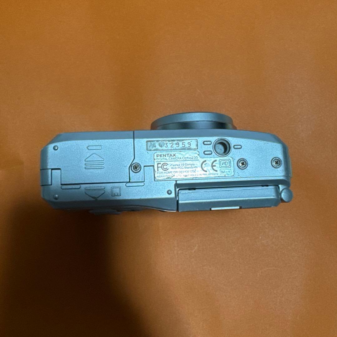 最安値［美品］PENTAX Optio 230 動作確認済 単三電池 自撮ok
