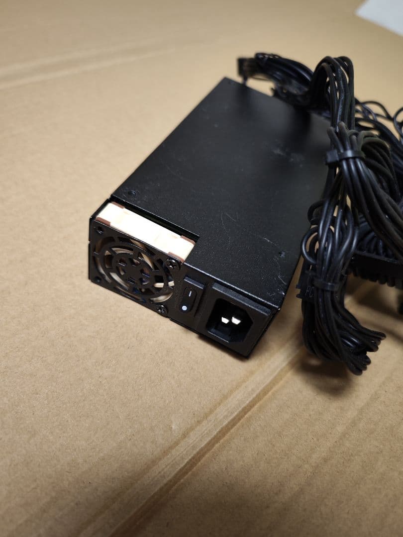 silverstone 500W flex ATX電源　ジャンク扱い
