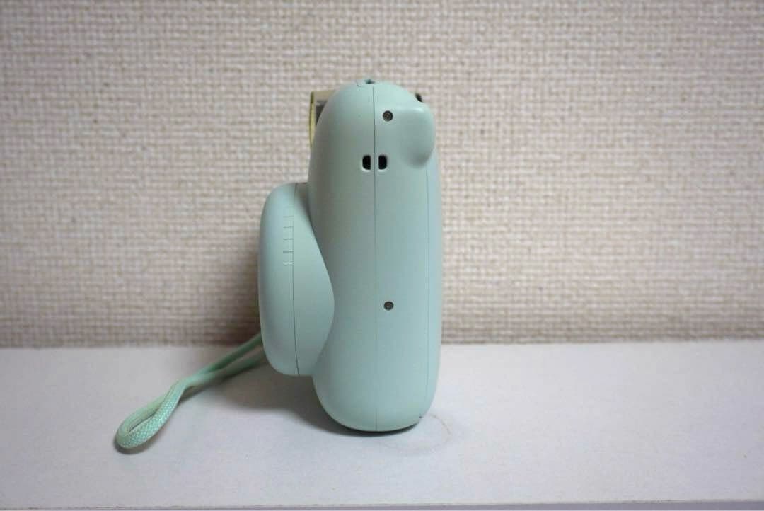 チェキ instax mini 12 本体＋ケース付き ※汚れあり