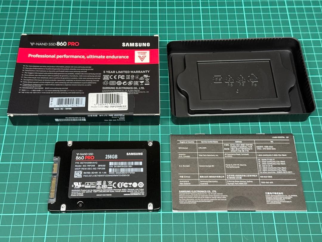 Samsung 860 PRO 256GB SSD 限定版