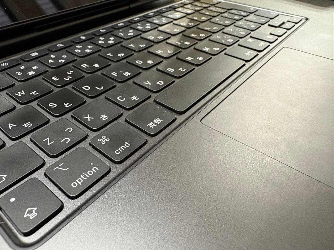 iPad Pro m4 11インチ【箱あり・純正キーボード付き】