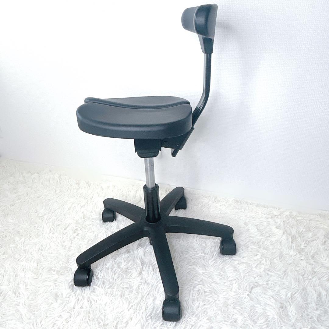 美品　アーユルチェア オクトパス ブラック　ayurchair キャスター　腰痛