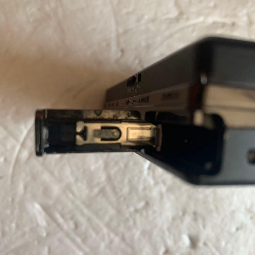 ジャンク ソニー SONY WM-F180 ウォークマン 壊れています