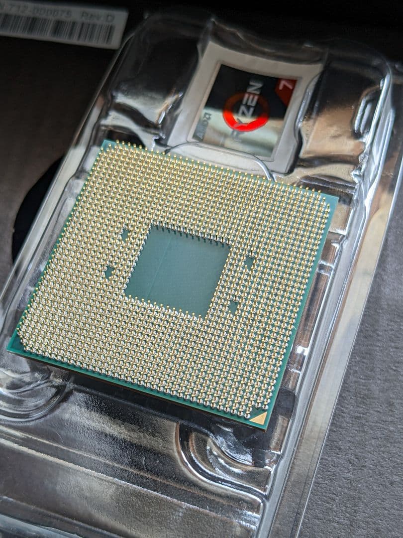 Ryzen 7 3700X、X570 マザーボード、16GB DDR4 セット