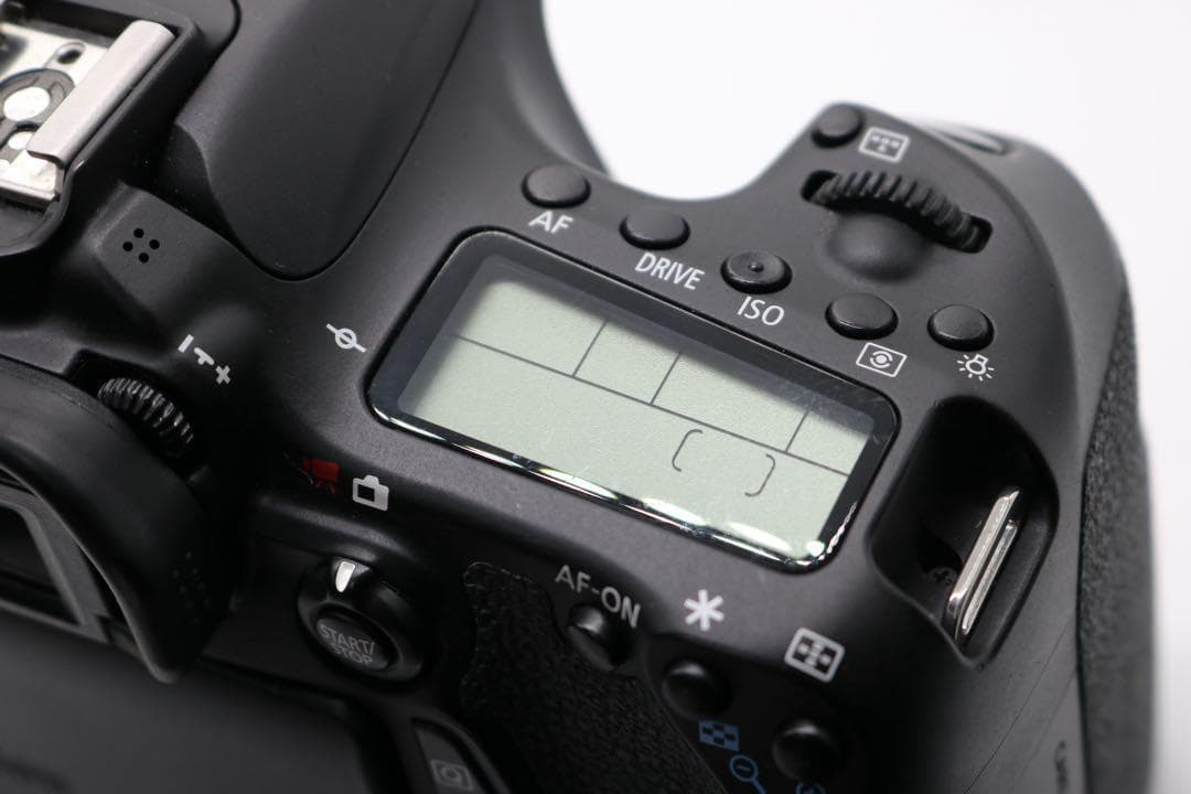 【Canon EOS 70D ダブルレンズセット】 Wi-Fi搭載 安心保証あり