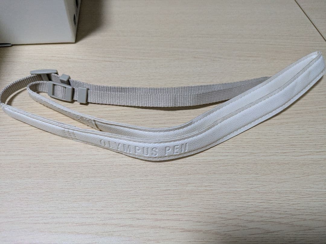 OLYMPUS PEN E-PL9 ブラウン