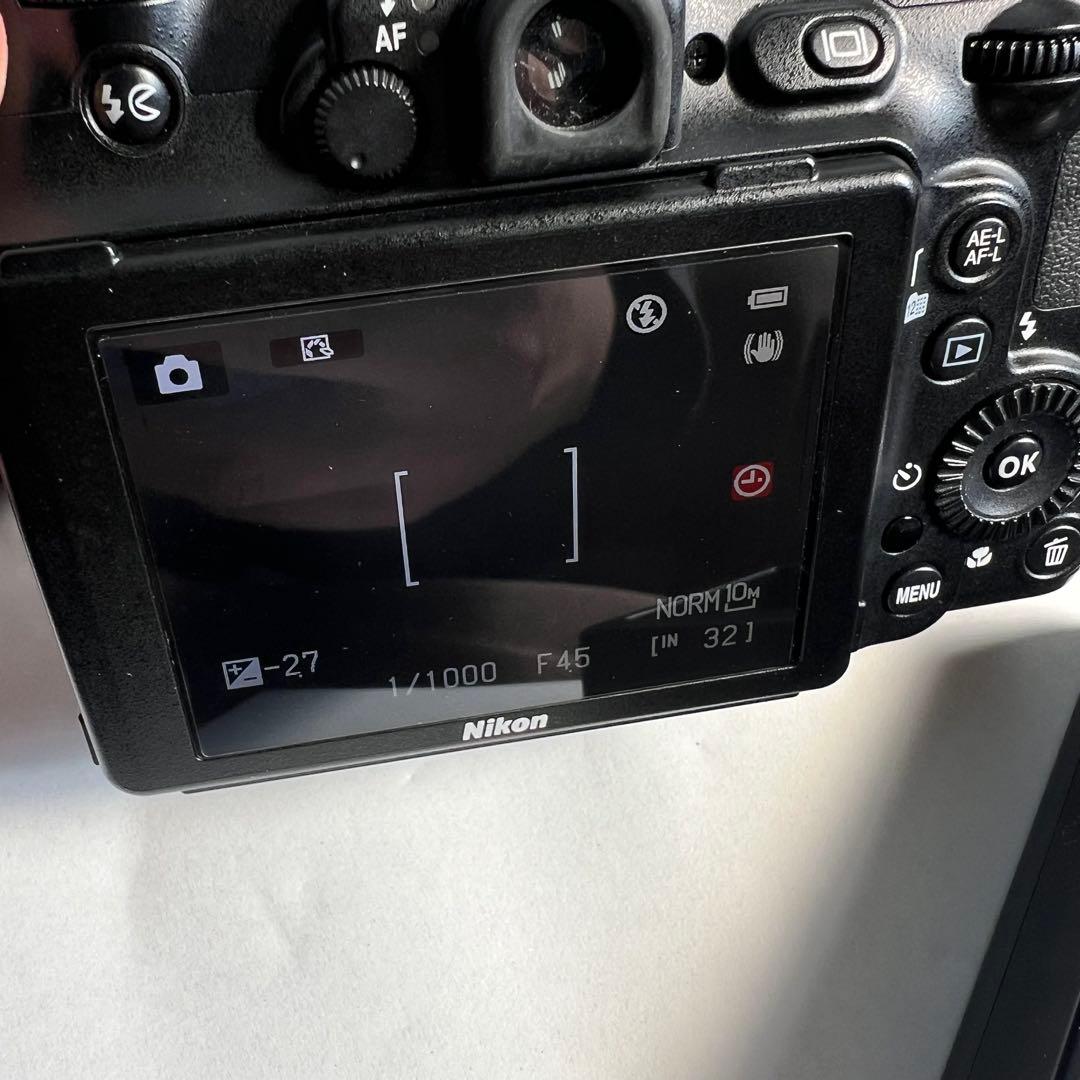 【Nikon/ニコン】COOLPIX P7100 通電確認済み