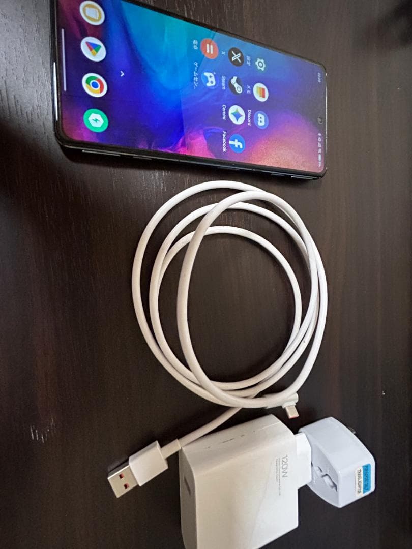 POCO F4 GT スマートフォン 本体 充電器付き