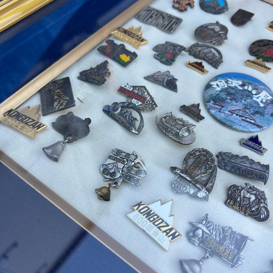 【希少】登山記念ピンバッジ 50個セット 額縁付き まとめ売り