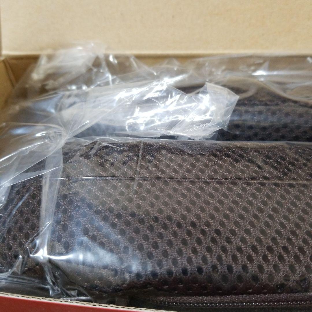 新品未使用 ブラック？濃いブラウン？　p!nto ピント 座椅子