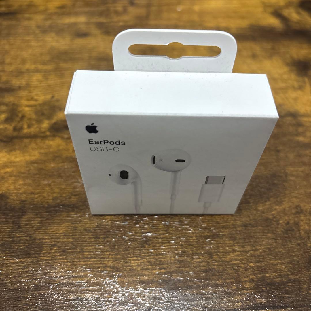 新品Apple EarPods タイプC 純正有線イヤホン