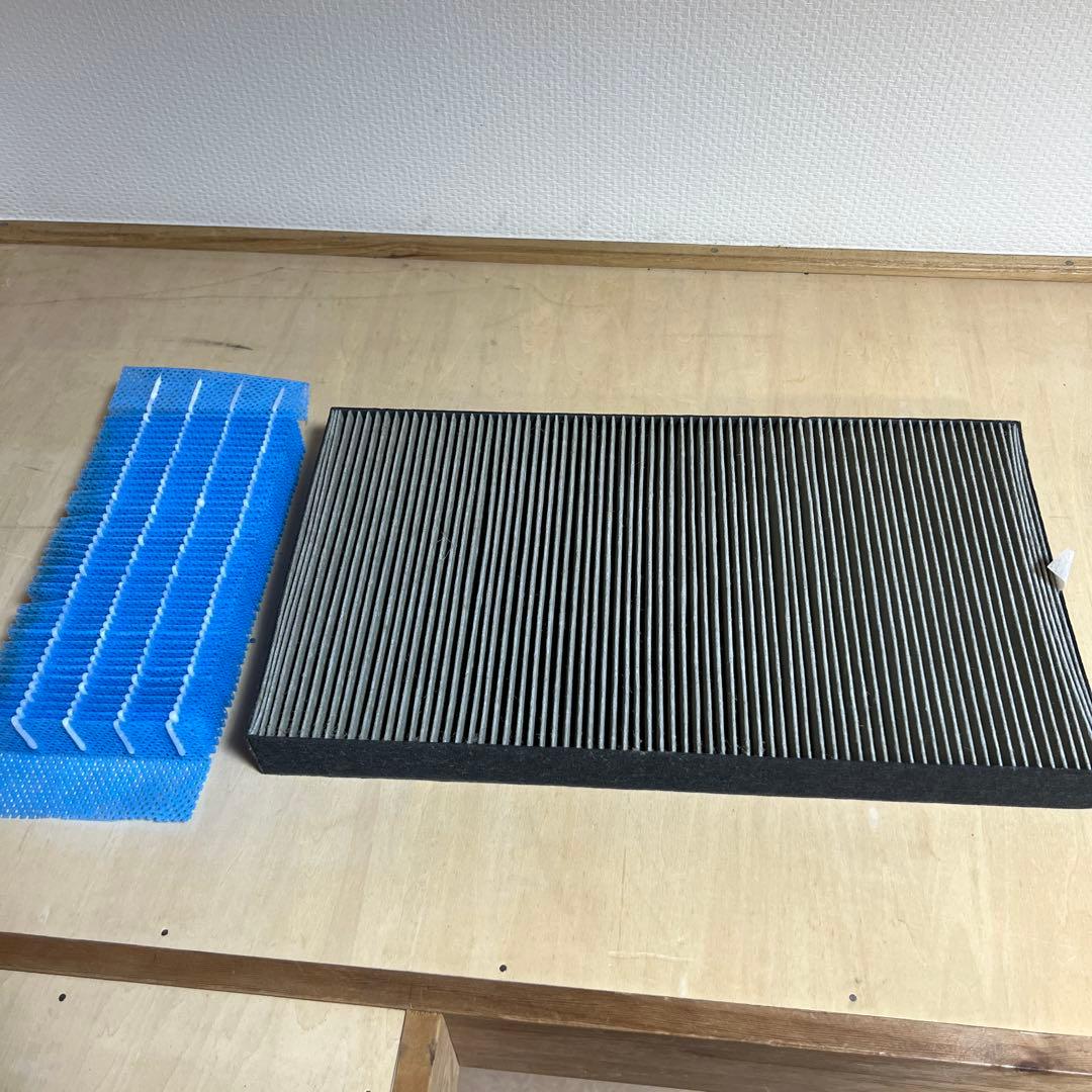 シャープ　SHARP 加湿空気清浄機　プラズマクラスター　　KI-LS40-W