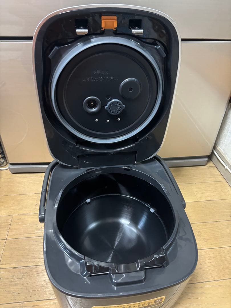 象印 極め炊き 圧力IH炊飯ジャーNW-JX18-2023年製