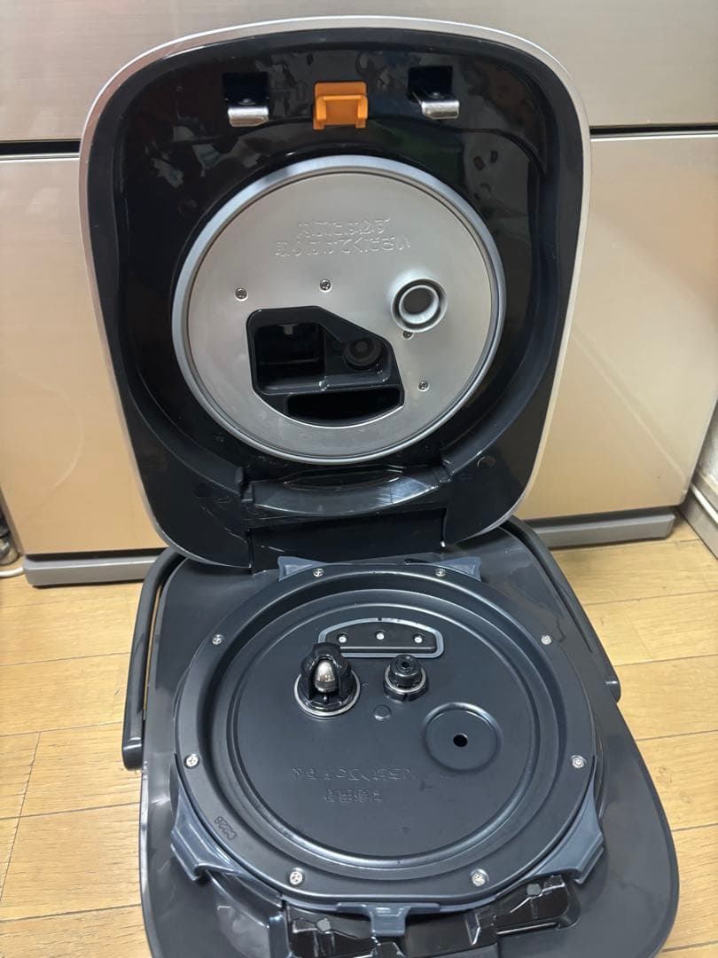 象印 極め炊き 圧力IH炊飯ジャーNW-JX18-2023年製