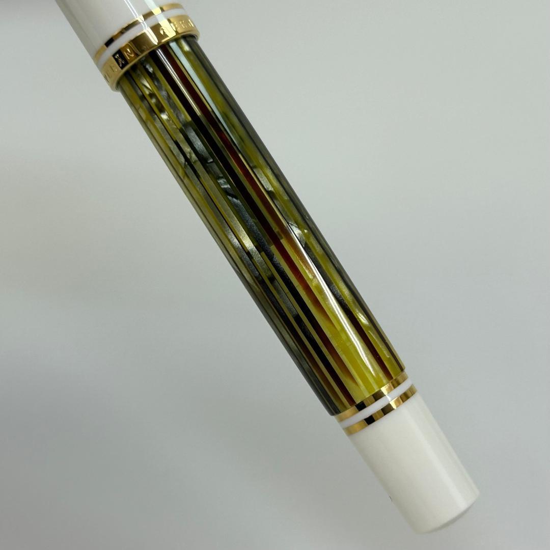 白*集様 未使用 Pelikan 万年筆 スーベレーン 14C-585 インク