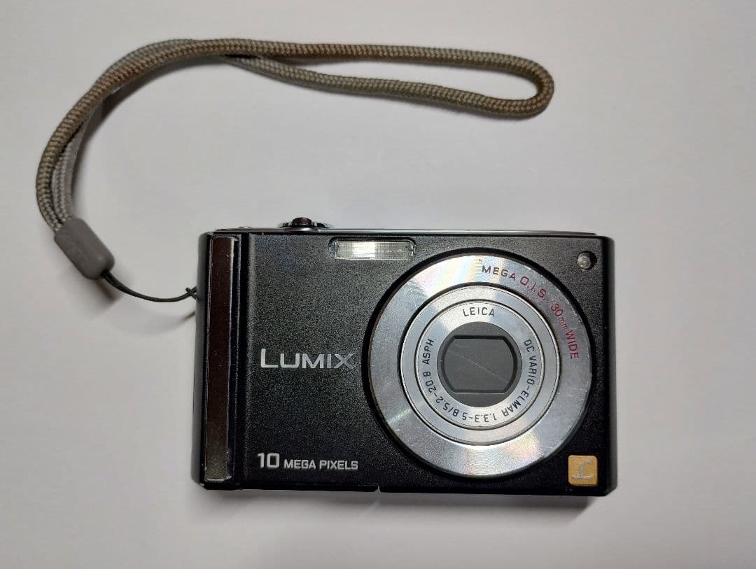 パナソニック　デジタルカメラ　LUMIX DMC-FS20　おまけ付き