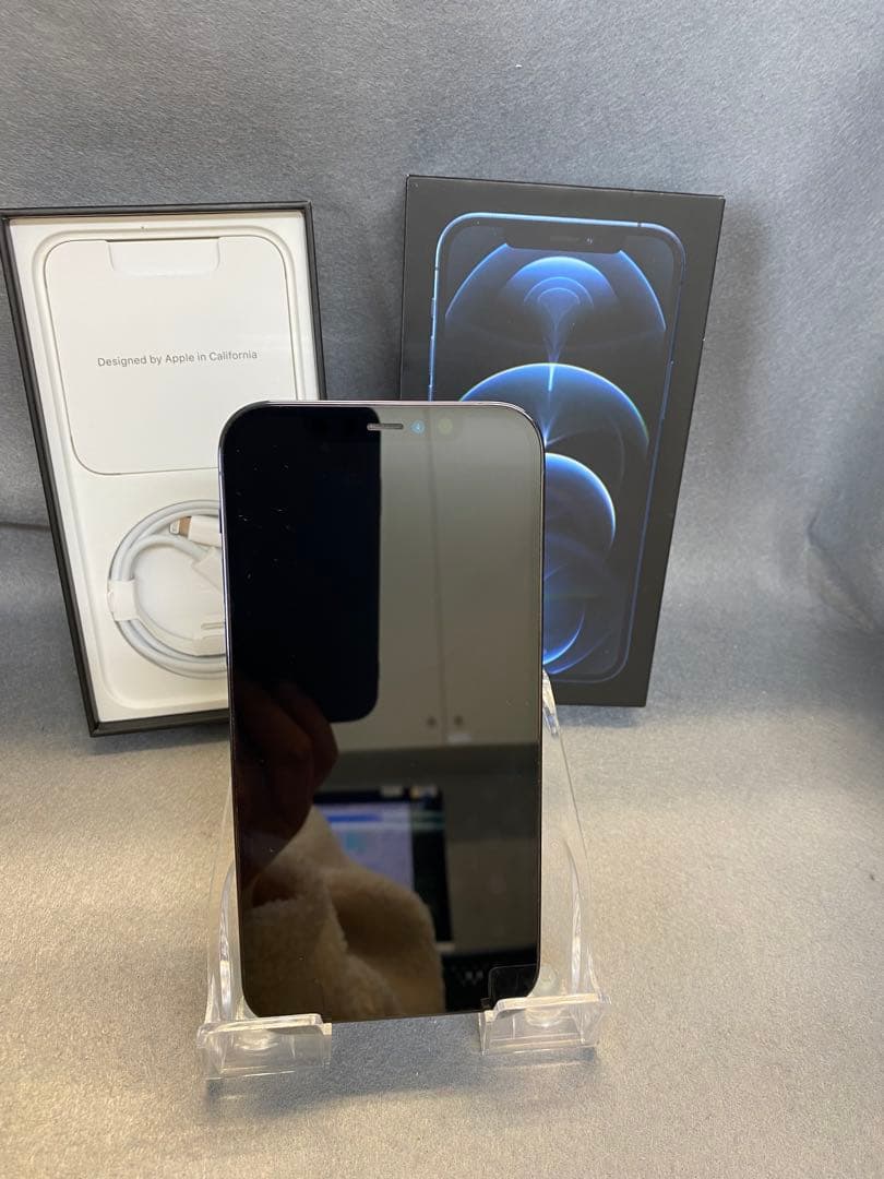 美品　国内版　SIMフリー　iPhone12Pro 256Gブルー色