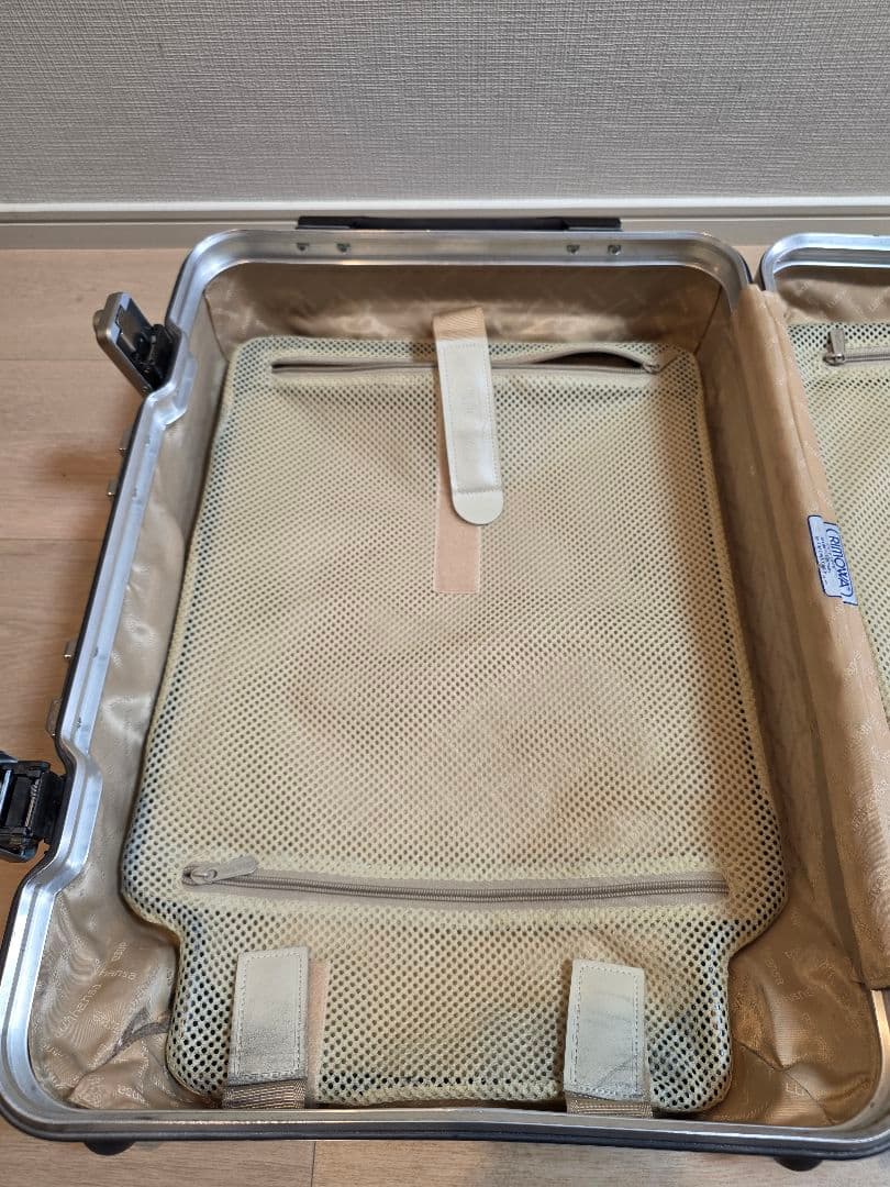 RIMOWA　ルフトハンザ　2輪モデル