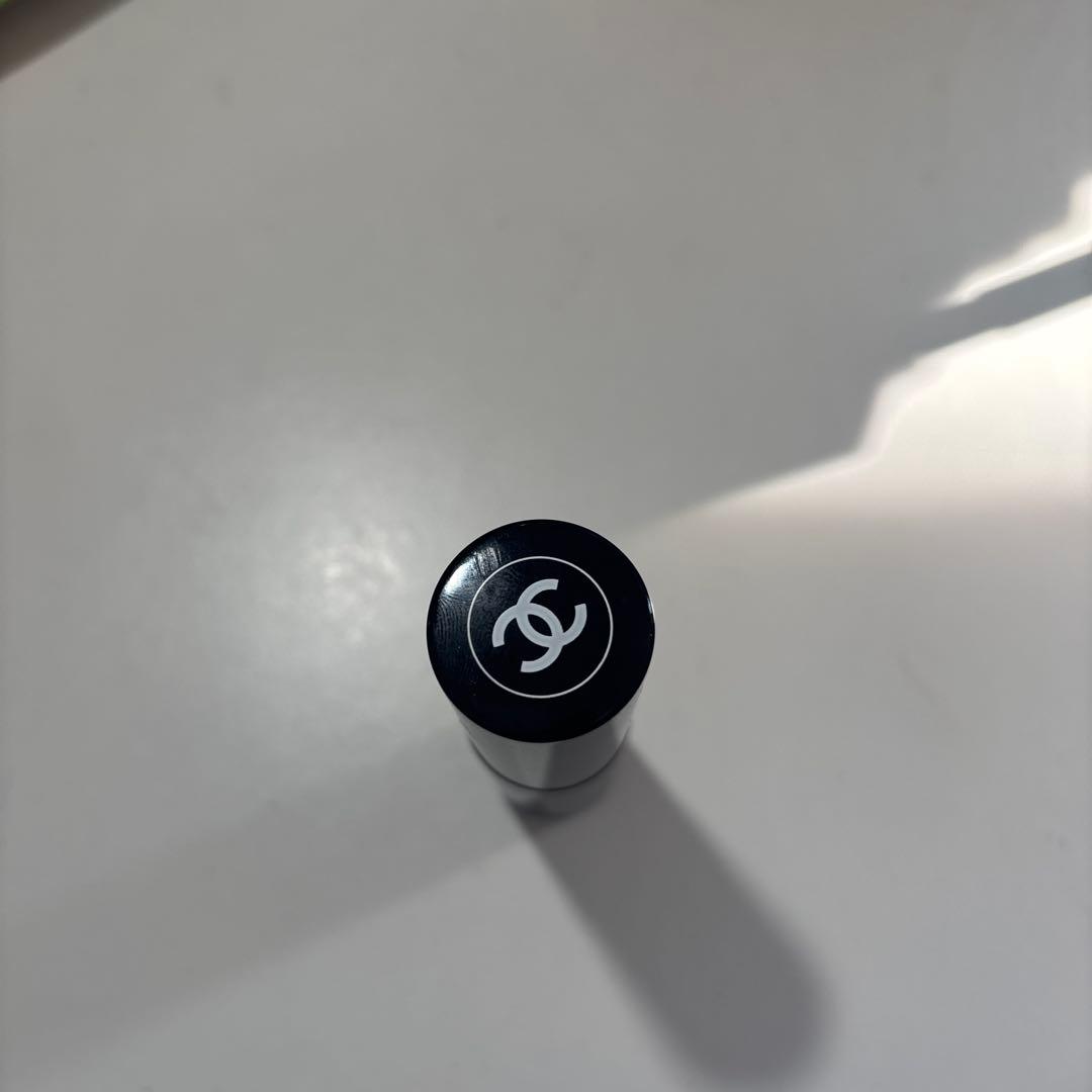 CHANEL ボーム エッサンシエル ロゼ 7040円