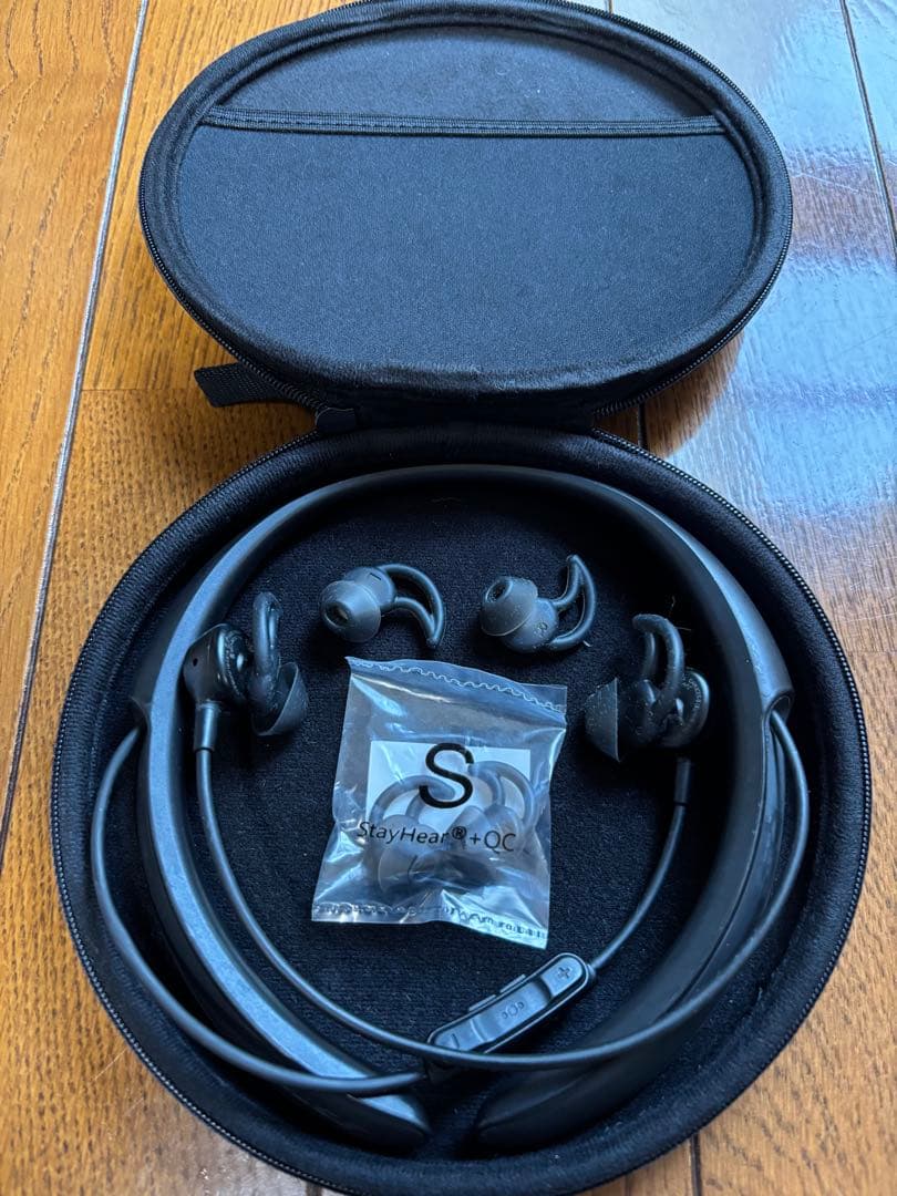 BOSE Bluetoothヘッドホン QuietControl 30