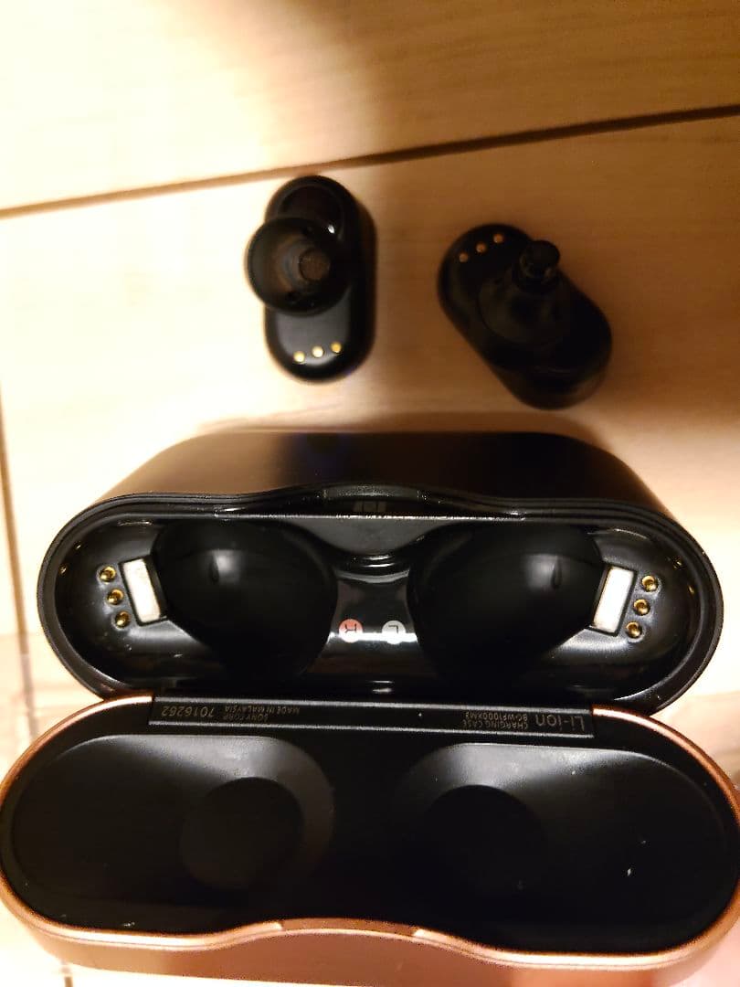 まとめ売りジャンクSONYWF-1000XM4　2個　WF-1000XM3　4個
