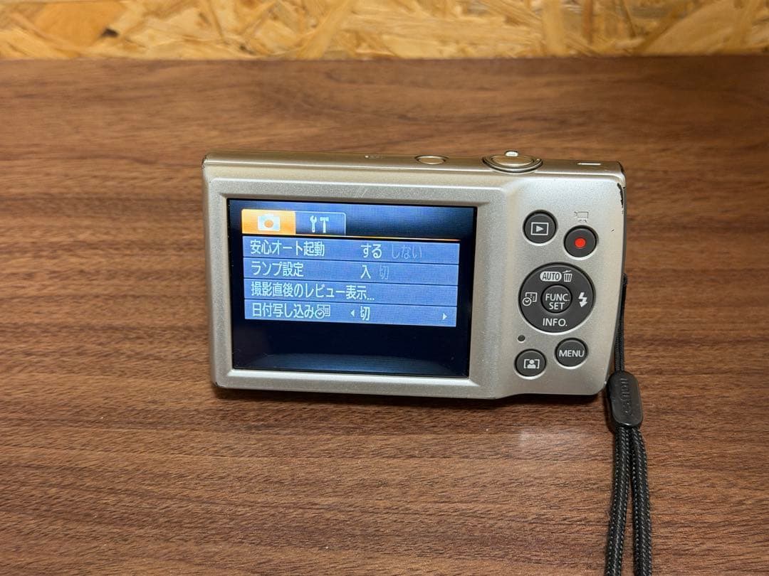 キャノン IXY 200 シルバー