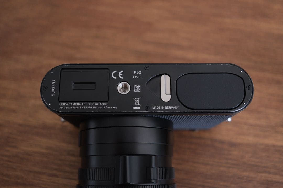 【専用】【美品・完動品】 Leica Q2 TYPE4889 コンデジ