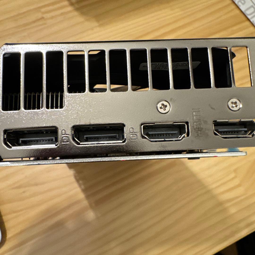 Sapphire Radeon RX 570 8GB ほぼ未使用