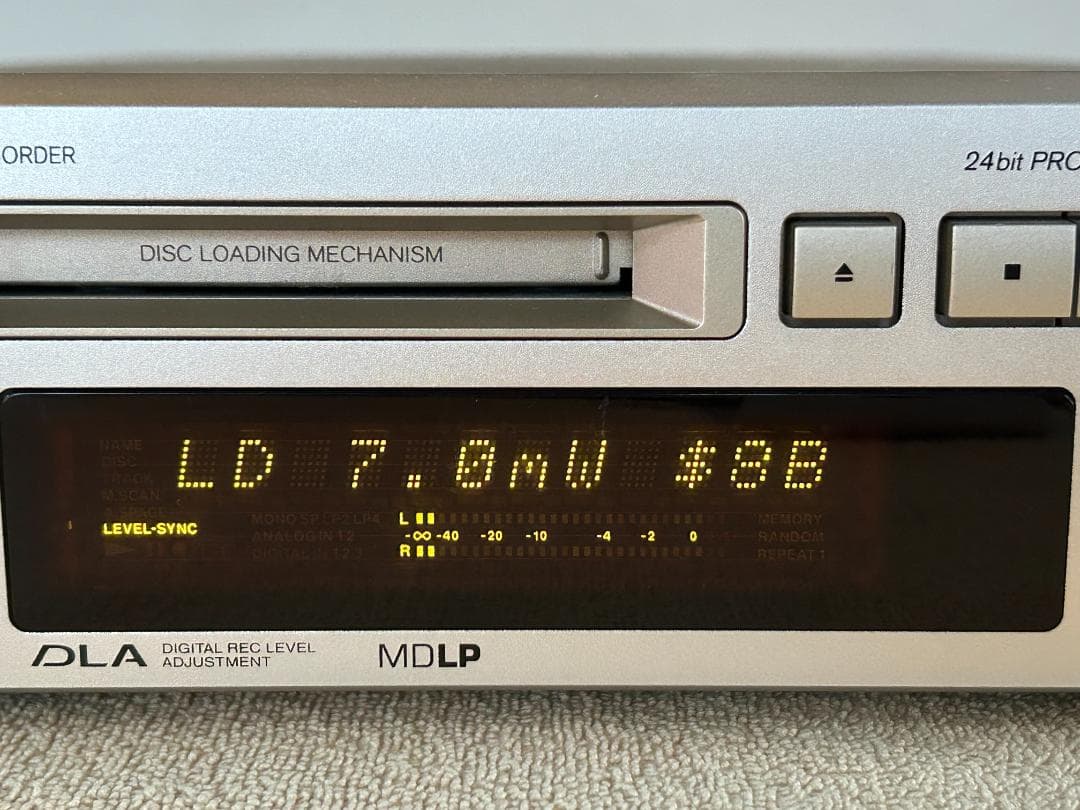 ONKYO オンキョー　MD-105TX　MDレコーダー　中古整備、動作確認済