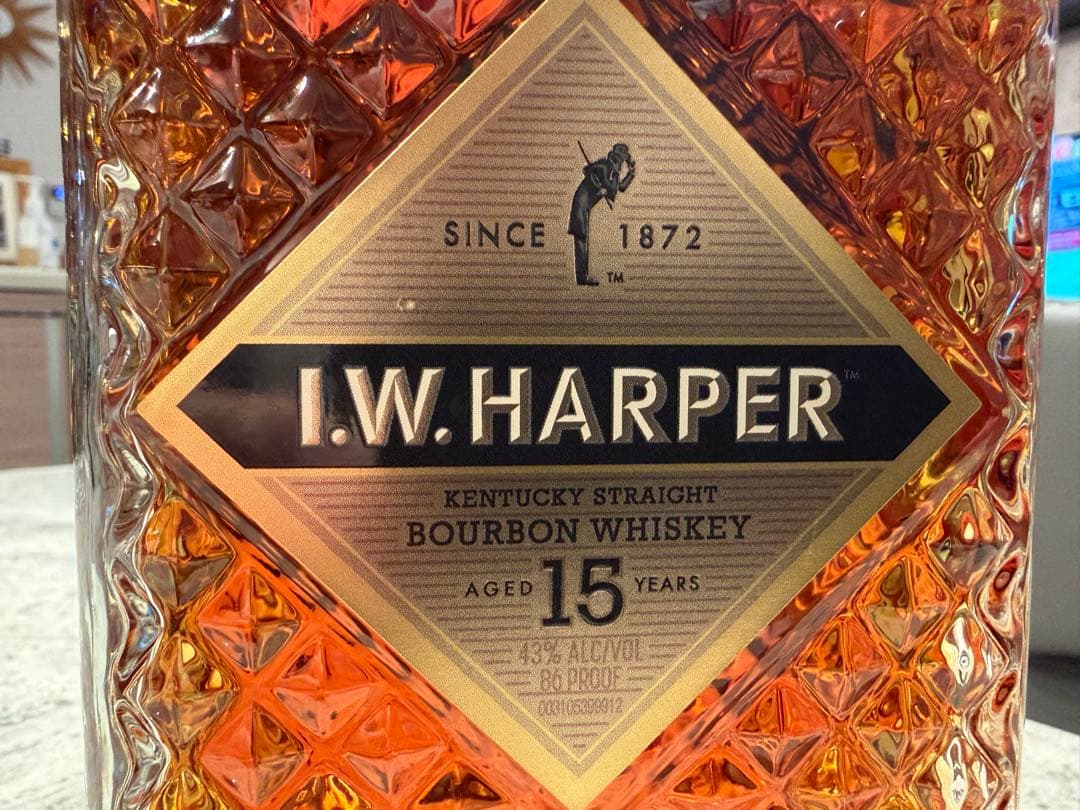 I.W.ハーパー 15年 バーボン 750ml ALC43％