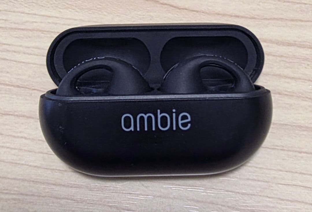 ambie AM-TW01 ワイヤレス　イヤホン　イヤーカフ