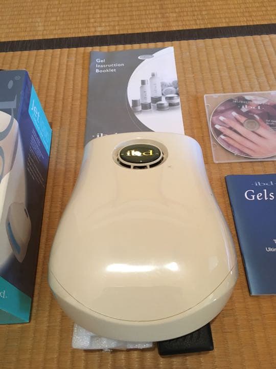 【値下げ】新品同様 ibd JET1000 ジェルネイル用UVランプ