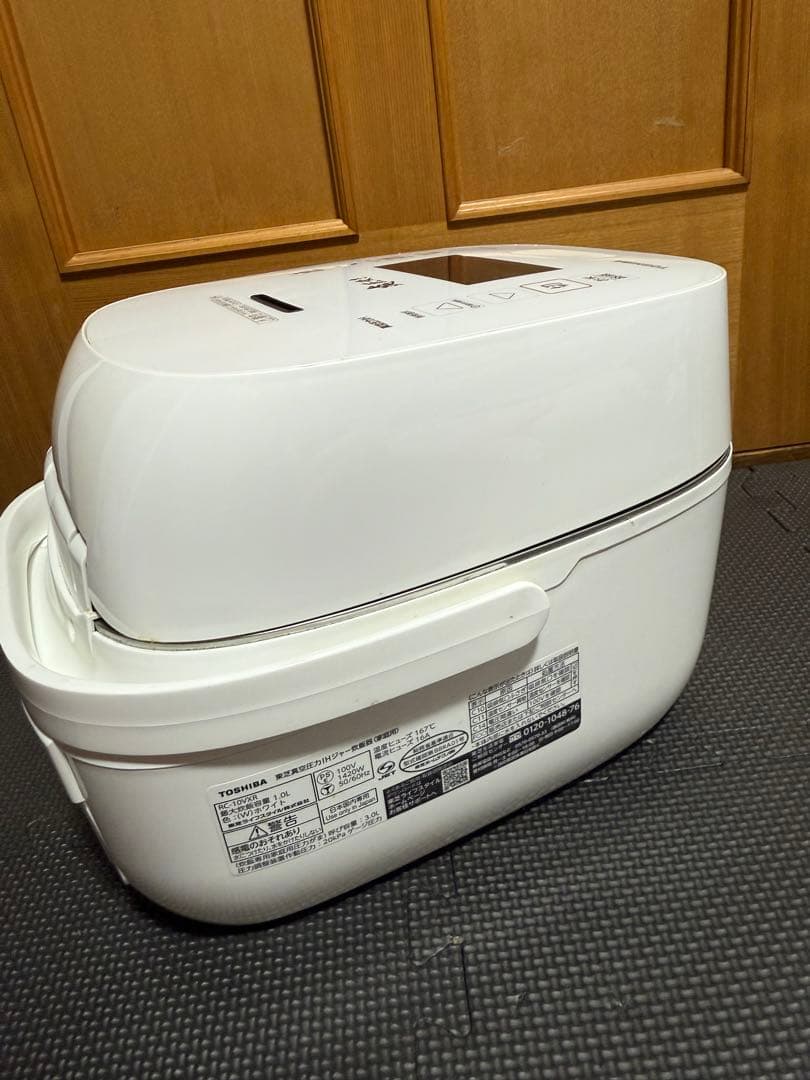TOSHIBA RC-10VXR 東芝真空圧力IHジャー炊飯器