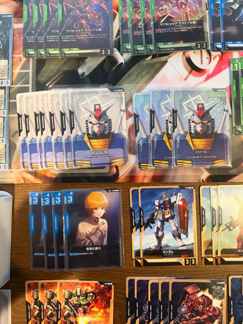 ガンダムカードゲーム　青緑アグロ　構築済みデッキ　プレイマット　カードケース