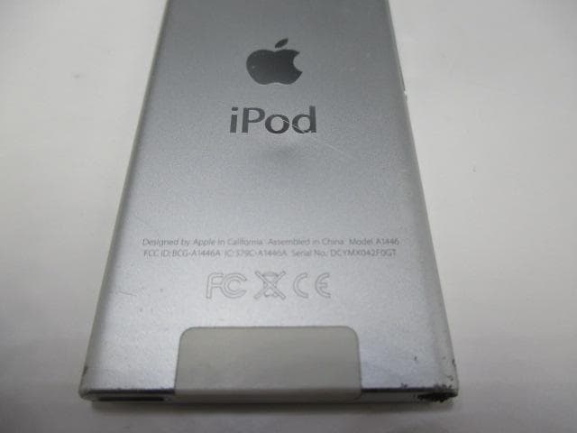 送料無料　Apple iPod nano 第7世代 A1446