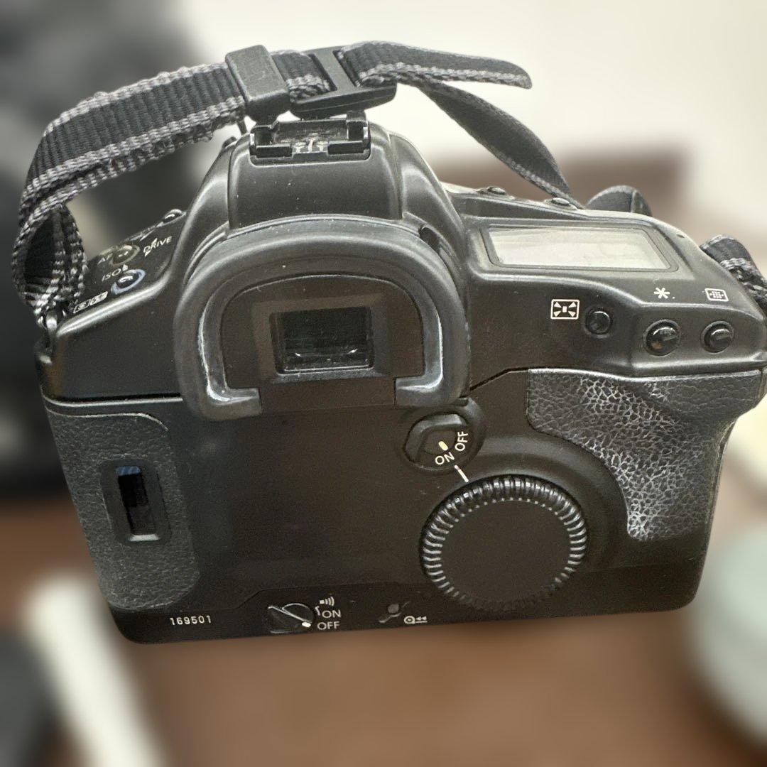Canon EOS-1 フィルムカメラとアクセサリーセット