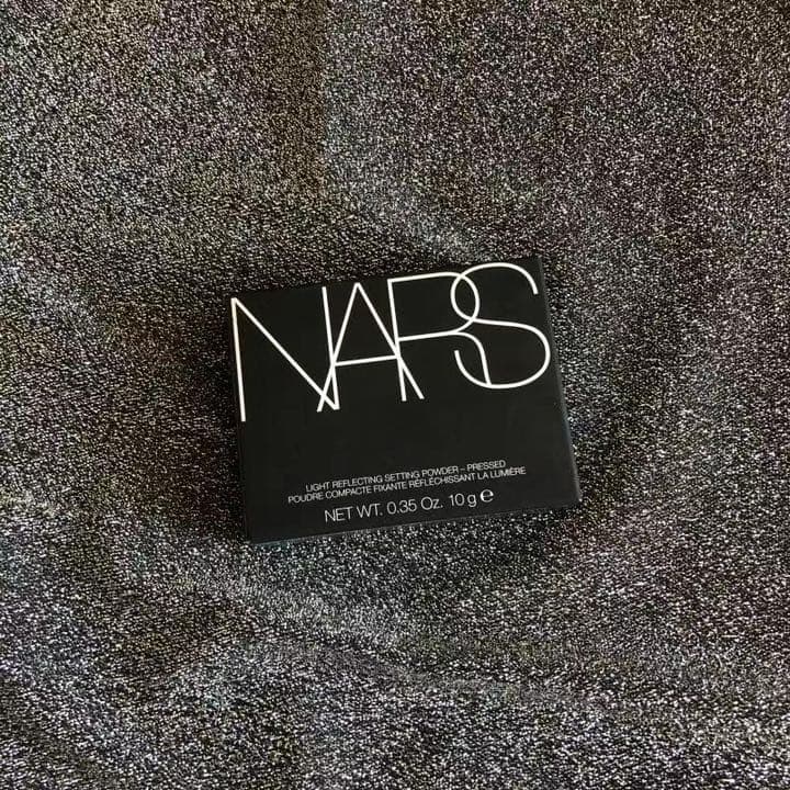 NARSライトリフレクティングセッティングパウダー プレスト