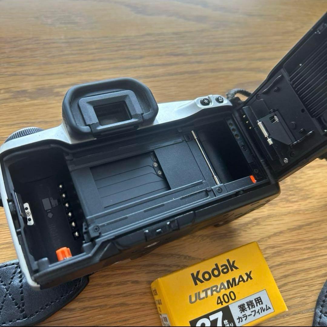 Canon NEW EOS Kiss 一眼レフ フィルムカメラ ズームレンズ