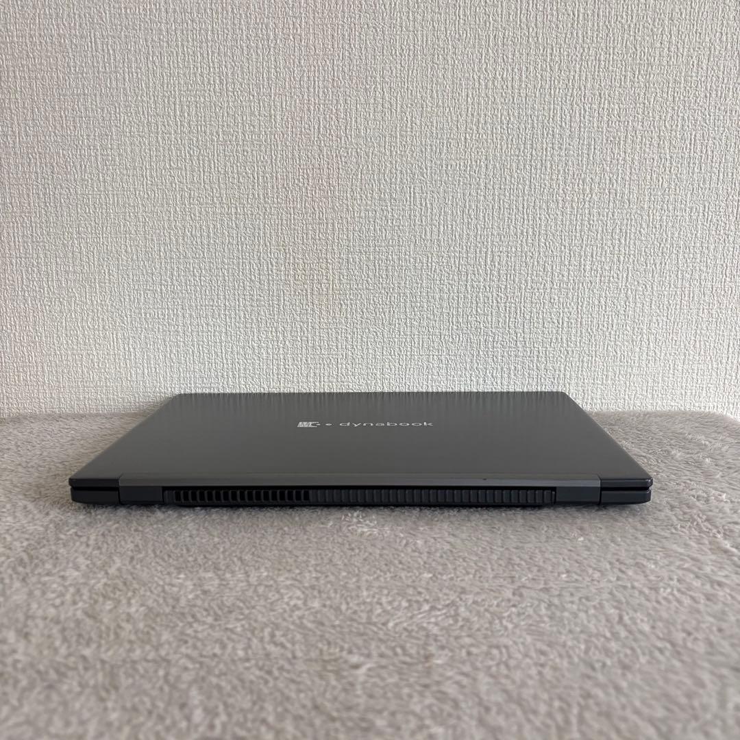 超美品DYNABOOK G83 HU 11世代 i5超軽型ノートPC 512