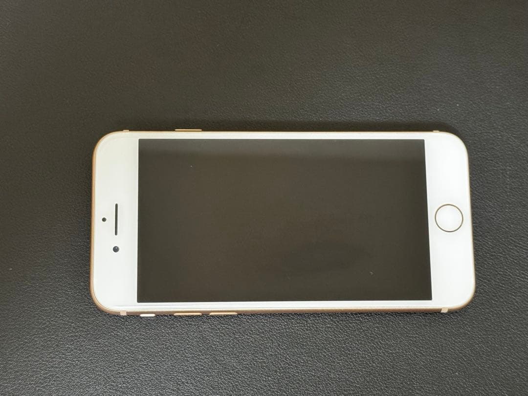 スマートフォン本体 Apple iPhone 8, 64GB, Gold, Battery 84%