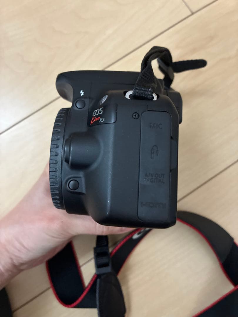 【美品】Canon EOS Kiss X7 ダブルズームレンズキット