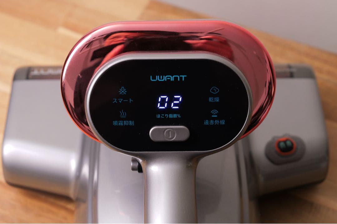 【最新モデル】【使用1回のみ】布団クリーナー 　 UWANT M700