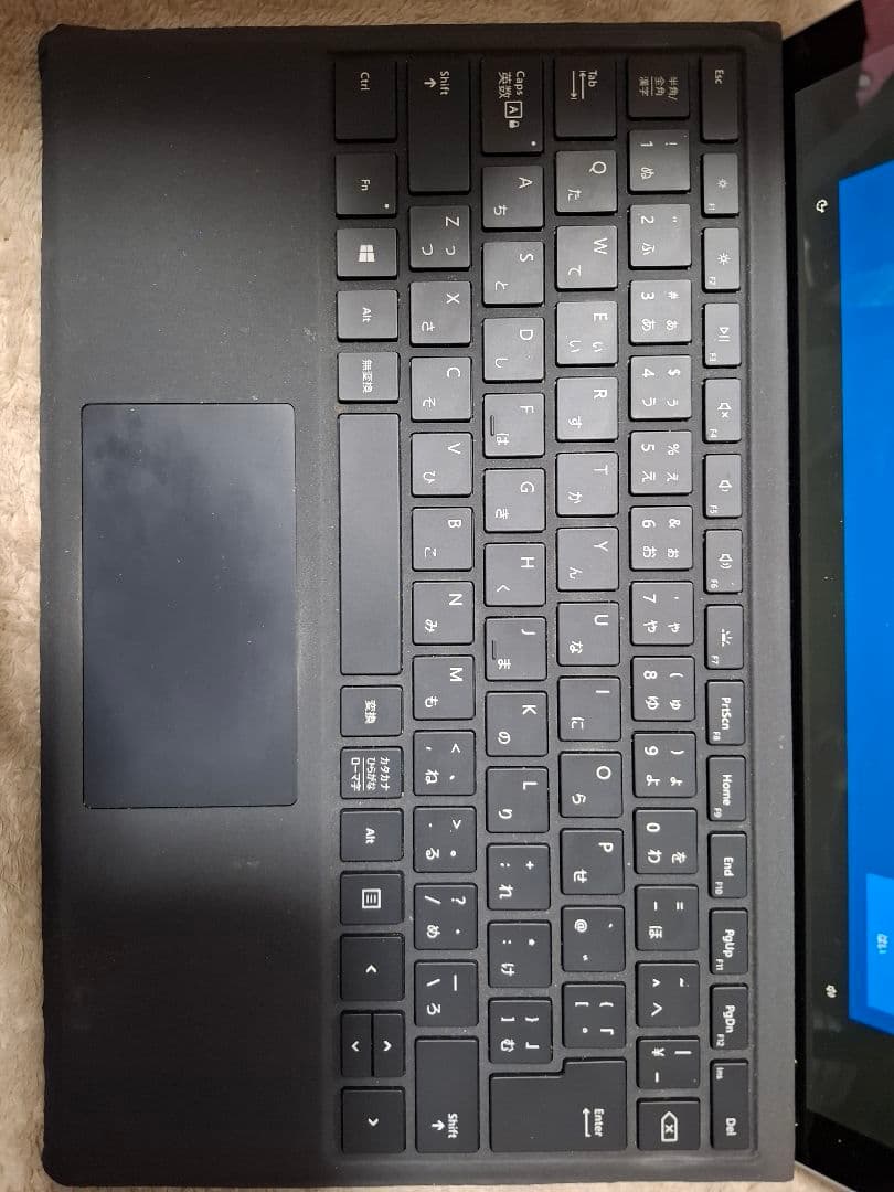Microsoft Surface Pro5本体 充電器付き