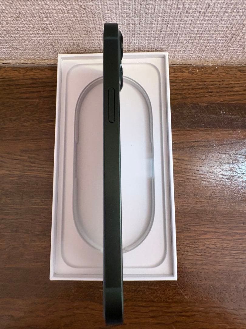 美品 iPhone 13 128GB