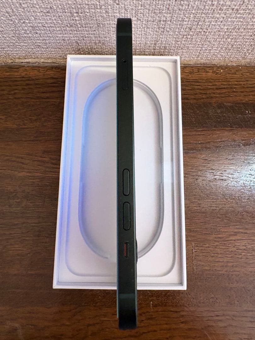 美品 iPhone 13 128GB