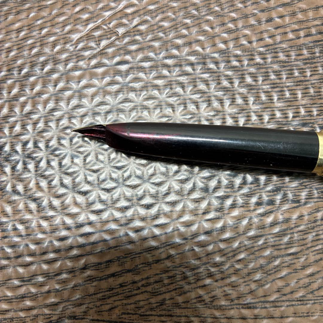 プラチナ黒い万年筆 細字 金18k