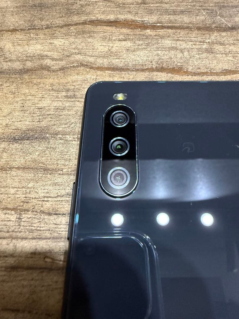 au SONY Xperia 10 III SOG04 ブラック SIMフリー